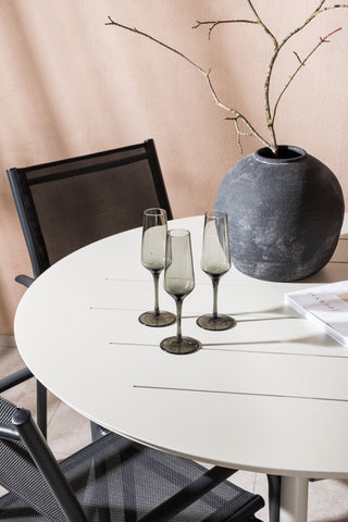 Venture Home Lina Matbord - Beige - Runt 120 cm _1+ Santorini Arm Chair (staplingsbar) - Svart alu / Svart Textilene _4