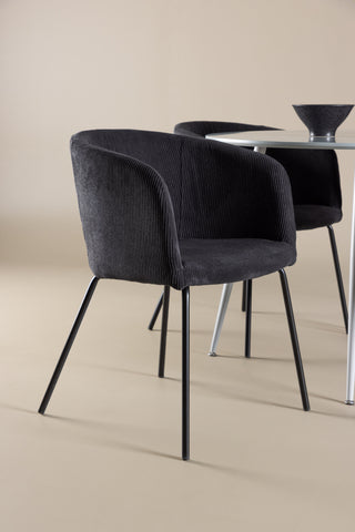 Plaza Dining Table with Berit Dining Chair