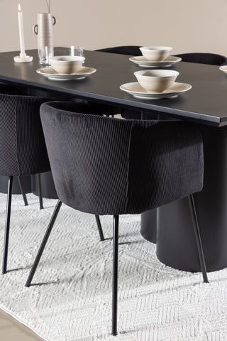 Olivia Dining Table with Berit Dining Chair