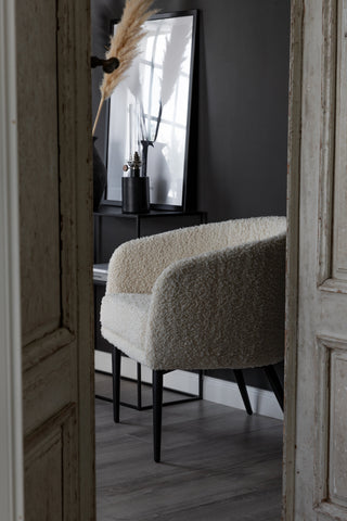 Fluffy Lounge Chair - Vita / svarta bencc