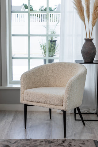 Fluffy Lounge Chair - Vita / svarta bencc